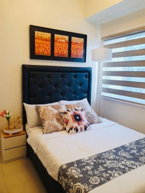 2 Br CONDO Vine Residences Quezon City with POOL WIFI Karaoke BOARD GAMES NETFLIX